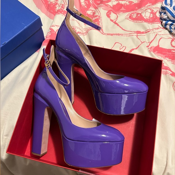 BNWT Valentino Purple Patent Tango Platforms- 42 (US 10-11) - Picture 6 of 9